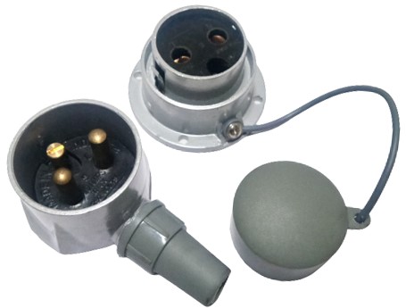 Metal Clad Plug and Socket - Make Standard Gold - Crompton - Product Image