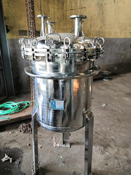 Robins Intech Stainless Steel Basket Filter Strainer Housing Product Image