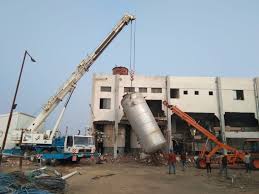 Dismenting Erection Equipment - Service Image