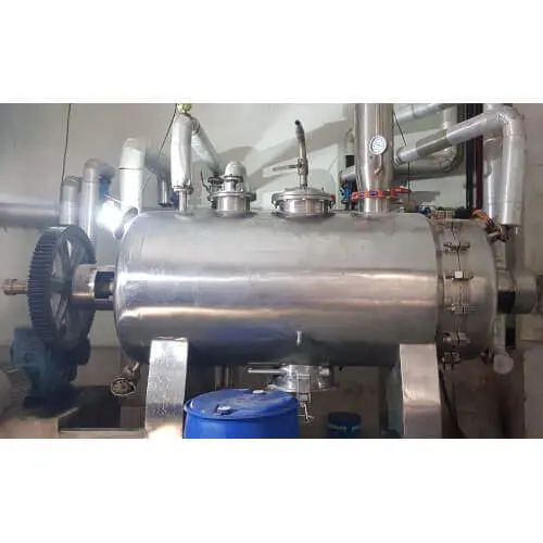 Rotary & Vacuum Paddle Dryer Product Image
