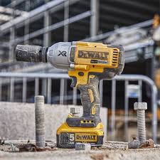 Dewalt DCF897N 18V  2.0AH Brushless 3-Speed Impact Driver - Product Image