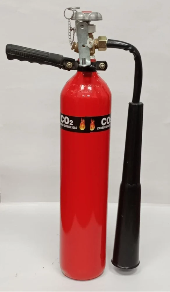 Safety One Co2 Fire Extinguisher 4.5Kg - Product Image